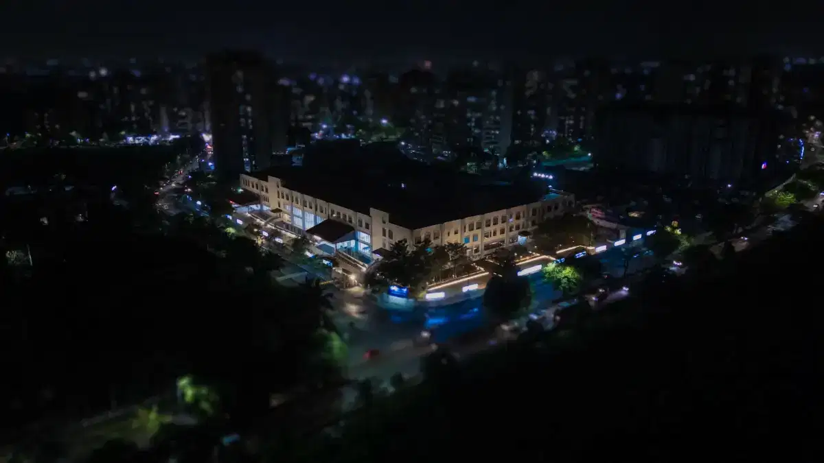 مستشفى اللوتس الأبيض
