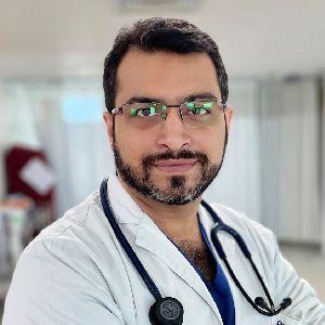 ዶ/ር ዴቨን ጁኔጃ