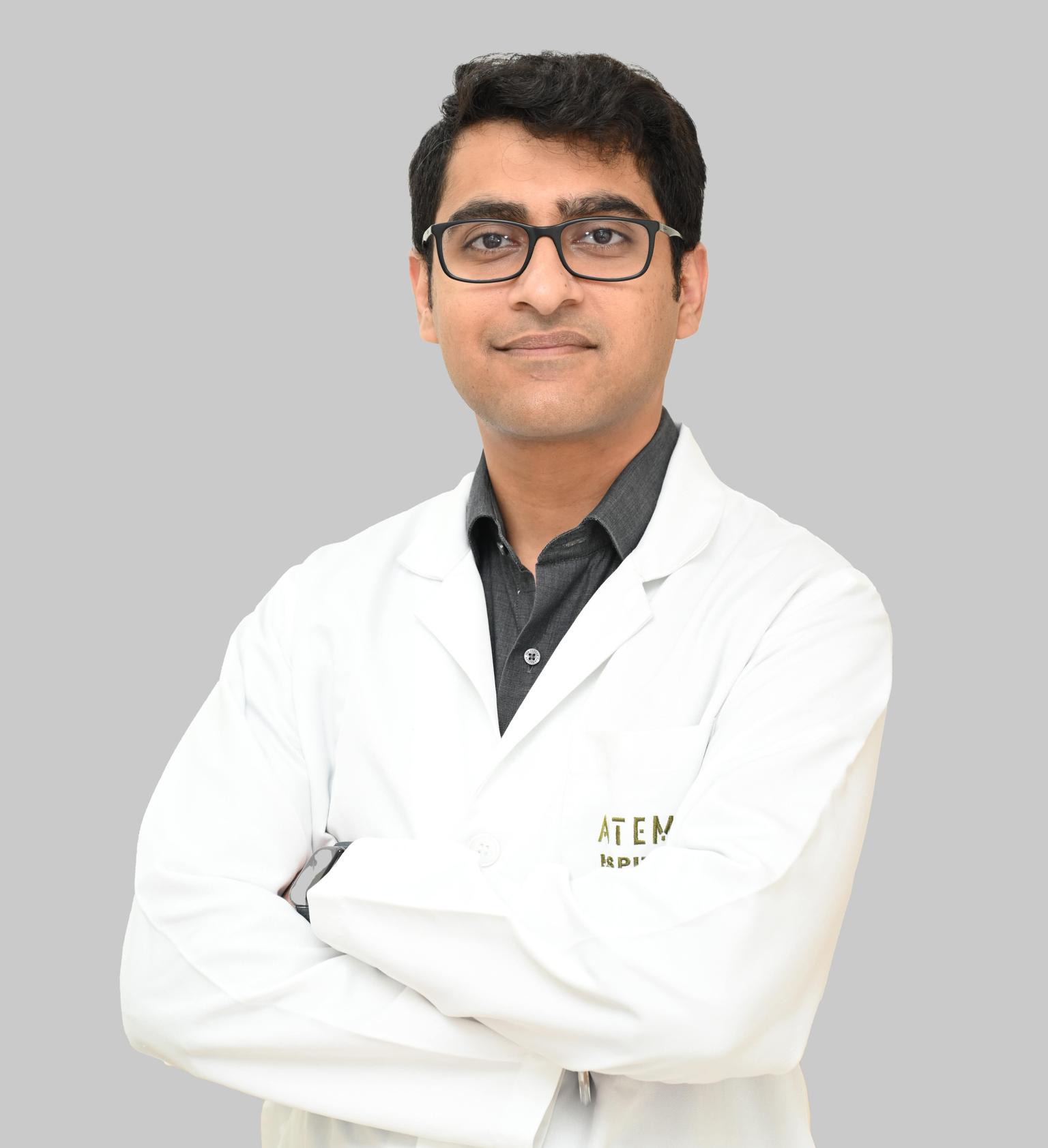 Dr. Kunal Vinayak